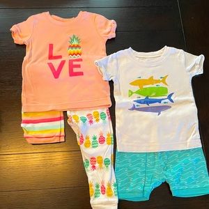 Pair of 2T Girls Pajamas